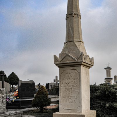 Cmentarze Łukowej – strona Społecznego Komitetu Opieki nad Cmentarzami w Gminie Łukowa